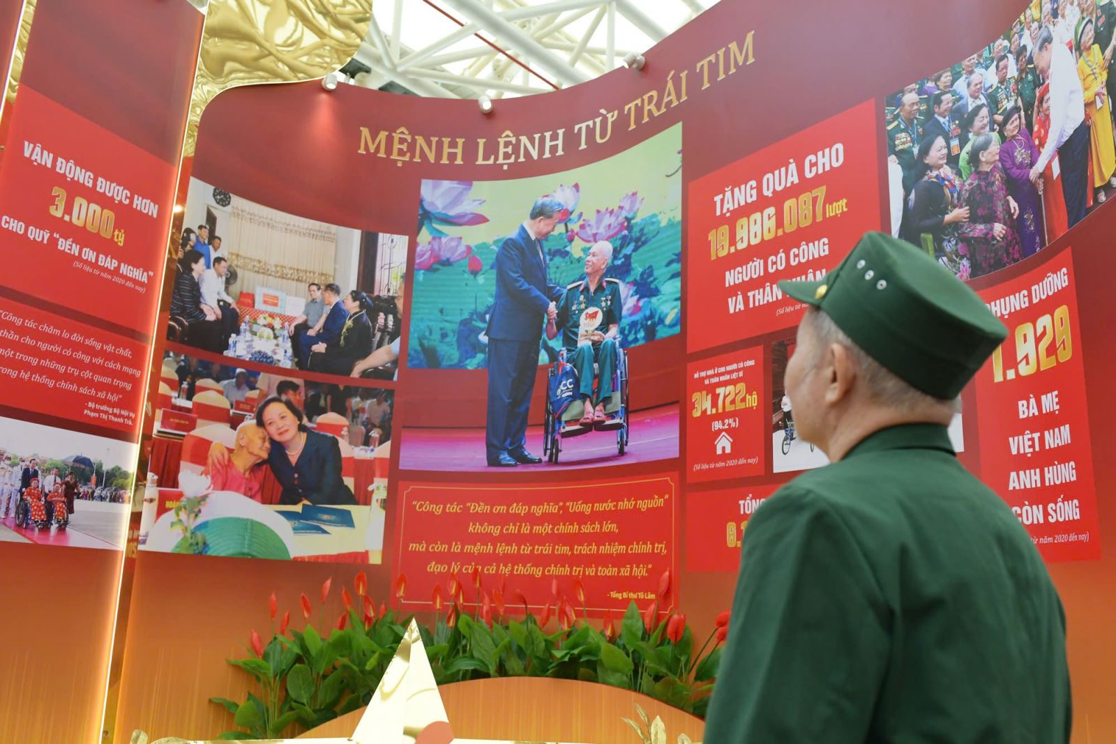 Không gian trưng bày Bộ Nội vụ: “Kiến tạo để đất nước vươn mình”