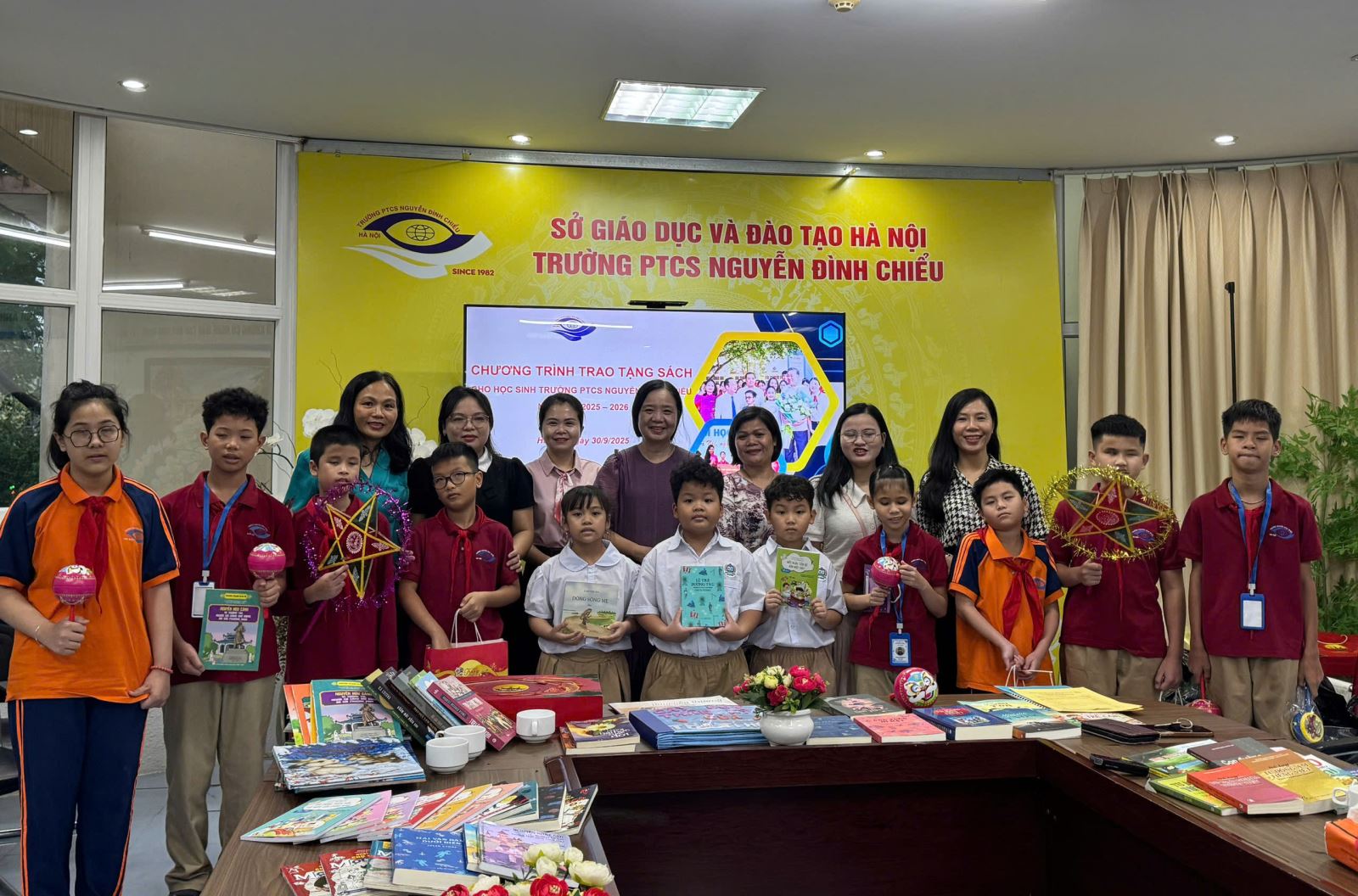 Thắp sáng tinh thần vượt khó để học tập suốt đời