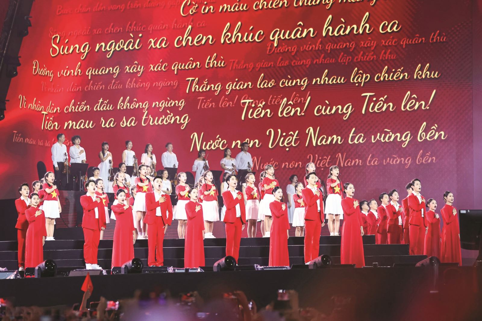 Ca khúc cách mạng - Từ ký ức lịch sử đến sức sống hôm nay