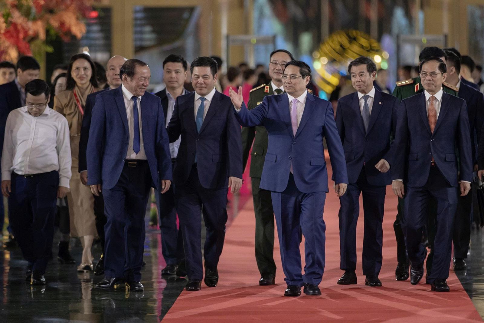 Thủ tướng Phạm Minh Chính:  Hội chợ Mùa Thu lần thứ I- năm 2025 đã trở thành lễ hội của công nghệ sáng tạo văn hóa nghệ thuật