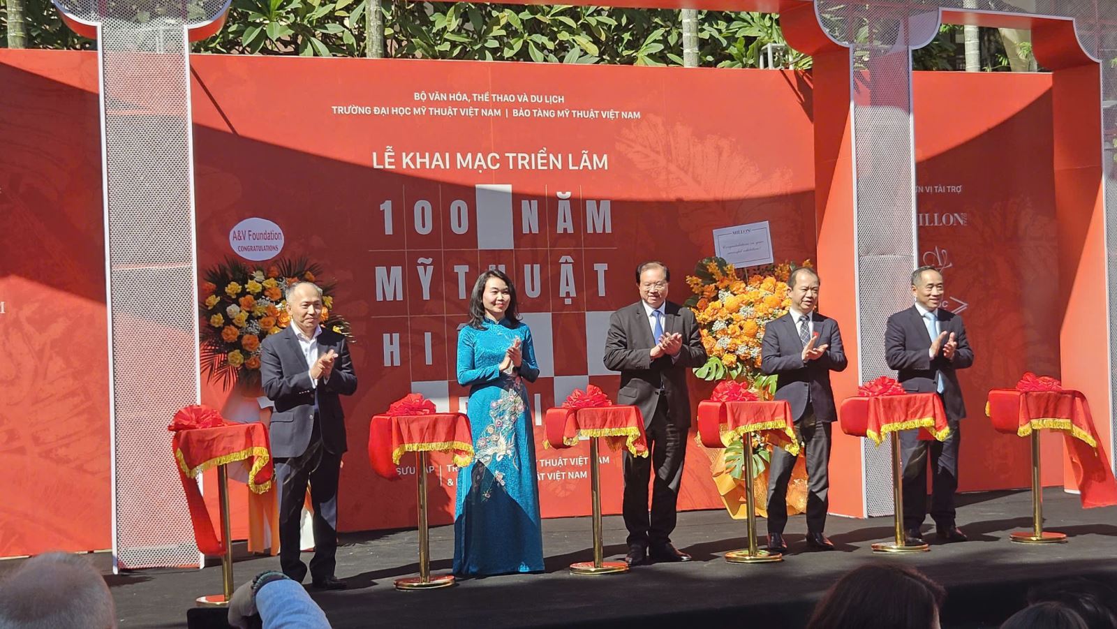 Dấu ấn 100 năm mỹ thuật hiện đại Việt Nam qua 150 tác phẩm quý hiếm