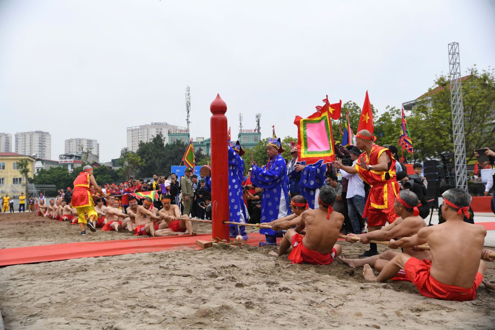 Giao lưu trình diễn di sản văn hóa phi vật thể đại diện của nhân loại được UNESCO ghi danh - Nghi lễ, trò chơi kéo co