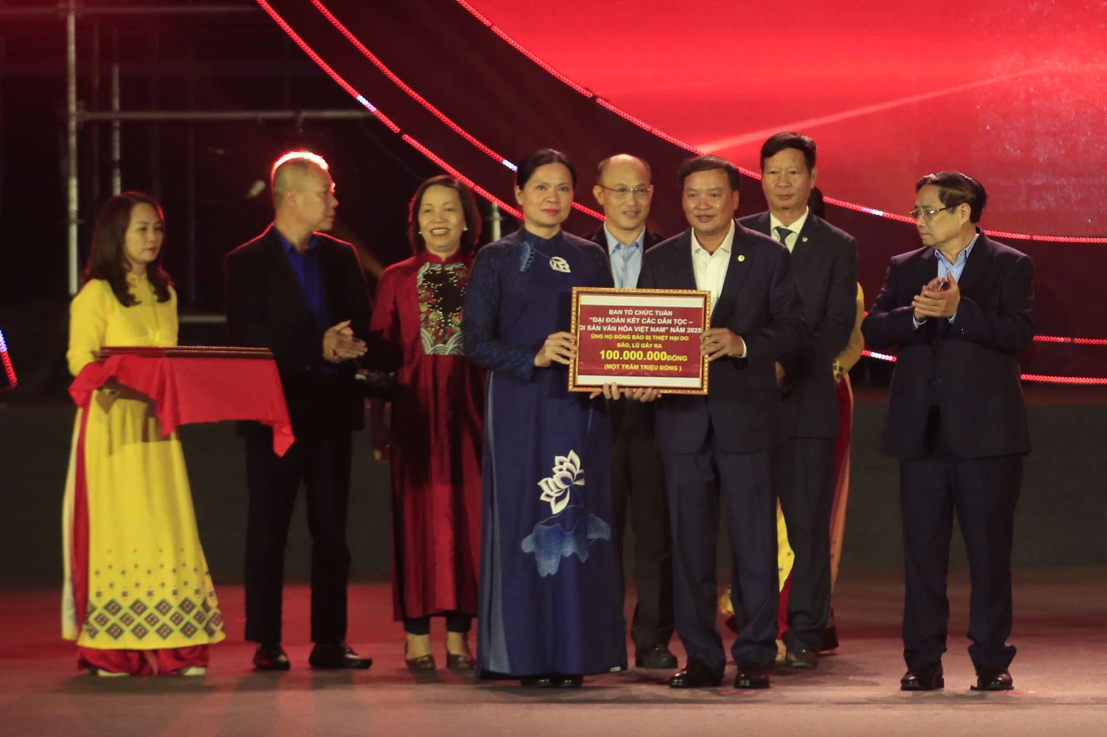 “Tuần Đại đoàn kết các dân tộc - Di sản Văn hóa Việt Nam” năm 2025:  “Đoàn kết một lòng – hướng tới miền Trung”