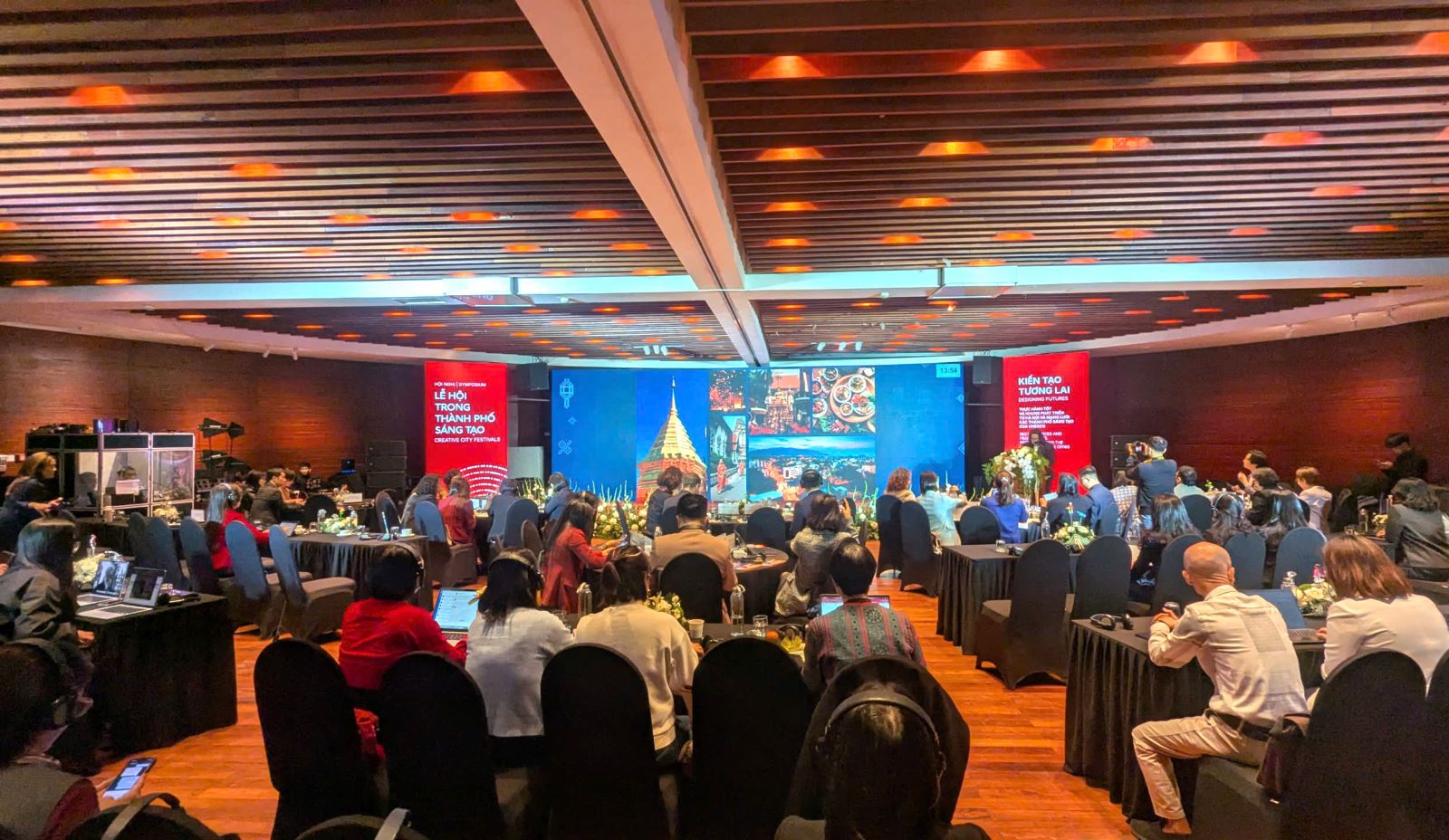 Hà Nội: Trao đổi toàn cầu về tổ chức Lễ hội Thiết kế sáng tạo