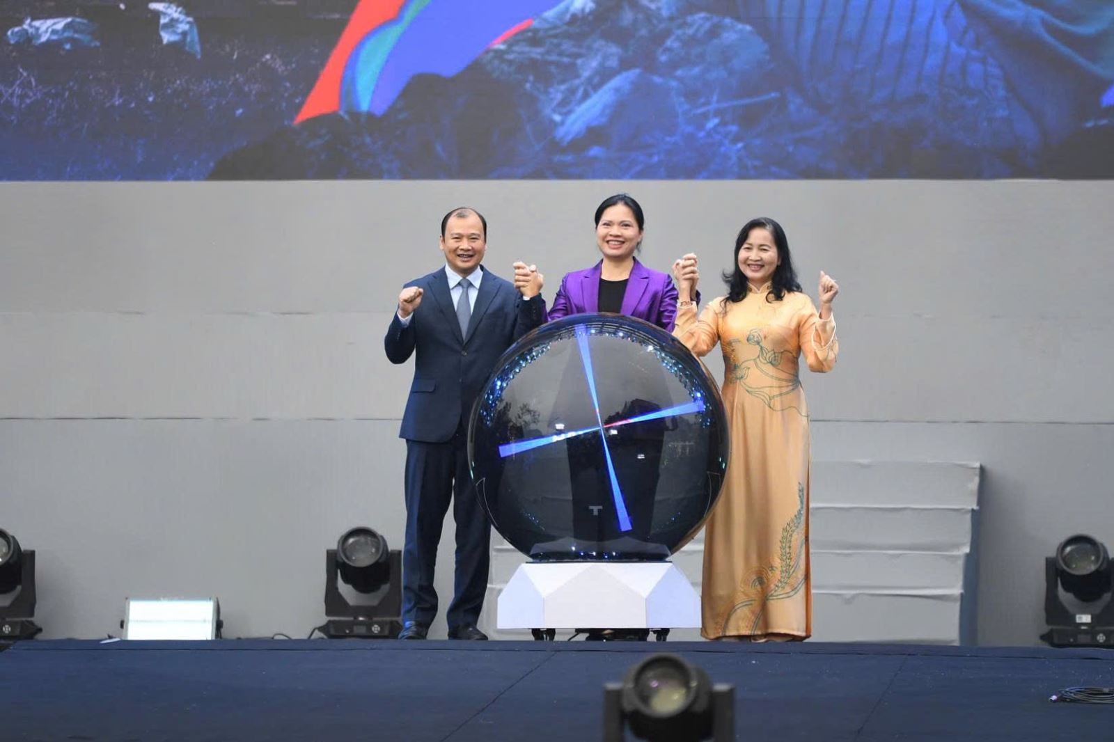 Lễ khai mạc Vietnam Happy Fest 2025: Tôn vinh giá trị hạnh phúc của người Việt